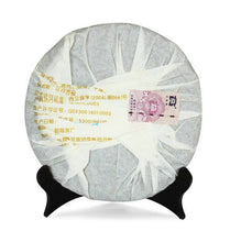 Cargar imagen en el visor de la galería, 2007 DaYi &quot;0712&quot; Cake 357g Puerh Sheng Cha Raw Tea - King Tea Mall