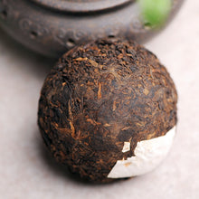 Load image into Gallery viewer, 2009 XiaGuan &quot;Xiao Fa&quot; (Sell to France) Tuo 100g Puerh Sheng Cha Raw Tea - King Tea Mall