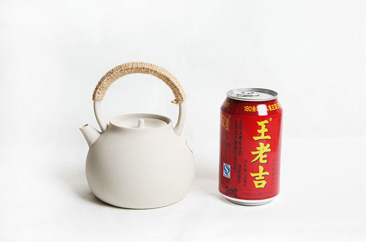 ChaoZhou Sha Tiao Water Boiling Kettle, Natural Clay, 900ml