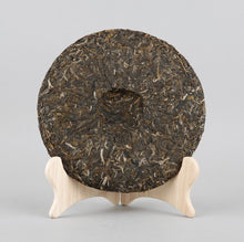 Cargar imagen en el visor de la galería, 2017 XiaGuan &quot;Kong Que Chuan Qi&quot; (Legend of Peacock - Banpen Old Tree) 357g Cake Puerh Sheng Cha Raw Tea