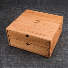 Laden Sie das Bild in den Galerie-Viewer, Bamboo Storage Case for Puerh / Tea Cake etc. - King Tea Mall