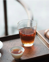 Load image into Gallery viewer, Borosilicate Glass Gong Dao Bei (Pitcher) 275ml - photo 9