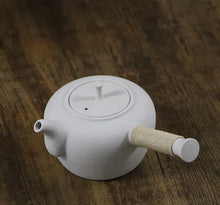 Load image into Gallery viewer, Chaozhou "Yu Shu Wei" Water Boiling Kettle - King Tea Mall