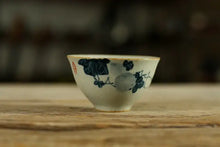 Load image into Gallery viewer, Gongfu Tea Cup, 60cc, 4pcs/set, Paint of Tradition Garden Porcelain with Glaze,  - photo 2