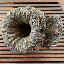 Carica l&#39;immagine nel visualizzatore di Gallery, 2005 ChangTai “Heng Feng Yuan - Yi Chang Hao- Ban Na Tuo Cha” (Banna Tuo) 250g Puerh Ripe Tea Shou Cha