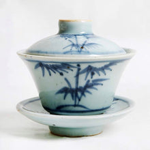 Carica l&#39;immagine nel visualizzatore di Gallery, Rustic Underglaze Blue Porcelain Gaiwan 110ml / Tea Cup 58ml Hand Made &amp; Drawing
