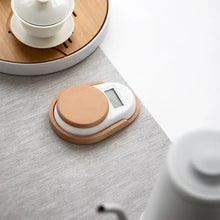 Carica l'immagine nel visualizzatore di Gallery, Minimalist Digital Electronic Weight Tea Scale with Wood Saucer Option 0.2-500g