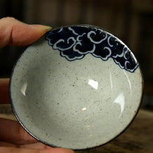 Laden Sie das Bild in den Galerie-Viewer, Rustic Porcelain 2 Kinds of Tea Cups, 70cc, Cloud / Fish - photo 2