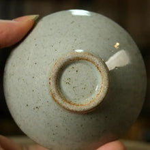 Laden Sie das Bild in den Galerie-Viewer, Rustic Porcelain 2 Kinds of Tea Cups, 70cc, Cloud / Fish - photo 5