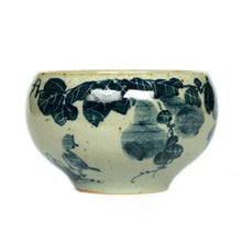 Cargar imagen en el visor de la galería, Rustic Porcelain, Tea Cup, Hand Throwing and Painting. - photo 4