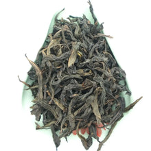 Load image into Gallery viewer, Spring "Qi Lan" Light-Medium Roasted High Grade Wuyi Yancha Oolong Tea - King Tea Mall
