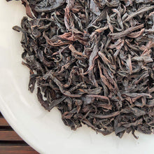 Load image into Gallery viewer, Spring Tie Luo Han (TieLuoHan, Mislabeled as DaHongPao) Medium-Heavy Roasted A++ - photo 5