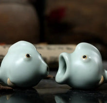 Cargar imagen en el visor de la galería, Tea Pet, Ru Yao Kiln Pottery Ceramic. 4 Paterns - photo 9