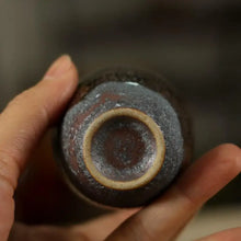 Load image into Gallery viewer, Tenmoku + Fancy Rust Glaze Porcelain Gaiwan 175cc - photo 9