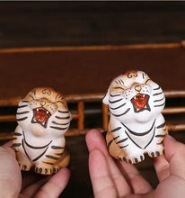 Load image into Gallery viewer, Tiger Tea Pet, for Zodiac Tiger Year, Zi Sha Production. - photo 10