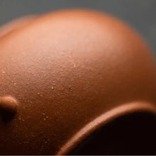 Load image into Gallery viewer, Yixing Shui Ping Teapot in Baoshan Jiangponi Clay - photo 9