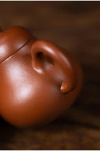 Load image into Gallery viewer, Yixing Si Ting Teapot in Zhao Zhuang Zhu Ni Clay - photo 3